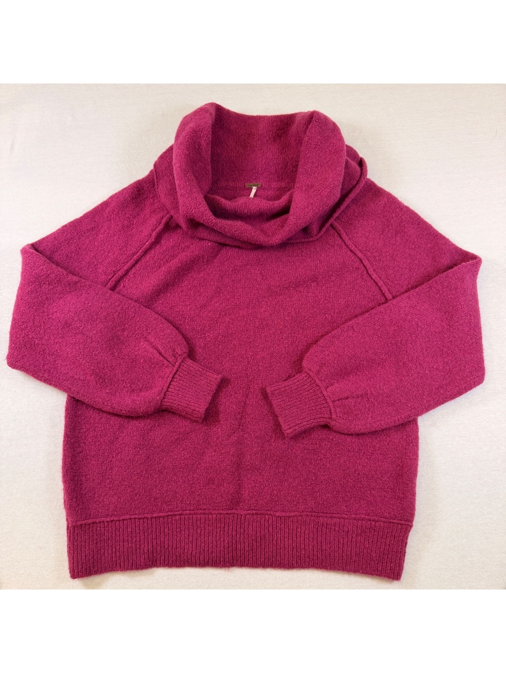 Free People Chunky Cowl Neck Sweater Magenta Berry Knit Size XS